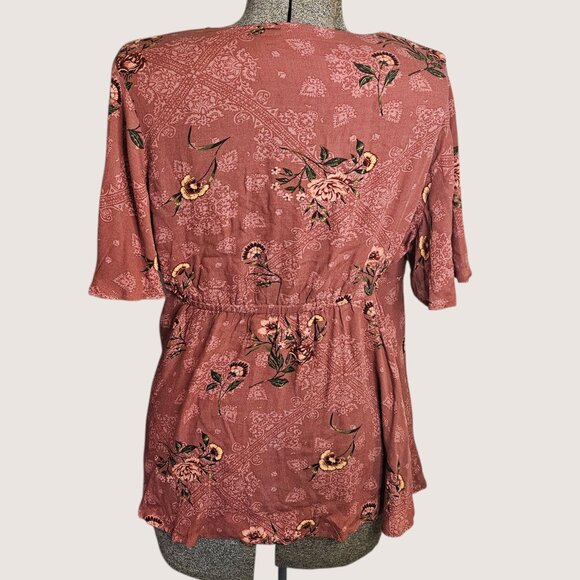 Torrid Floral Wrap Blouse - Picture 4 of 5